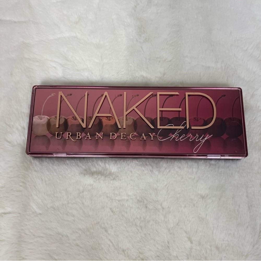 URAN DECAY NAKED CHERRY EYESHADOW PALETTE - Picture 9 of 16